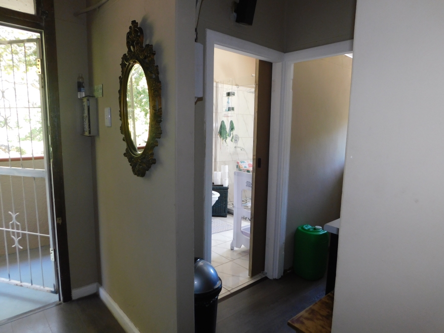 To Let 0 Bedroom Property for Rent in Rondebosch Western Cape